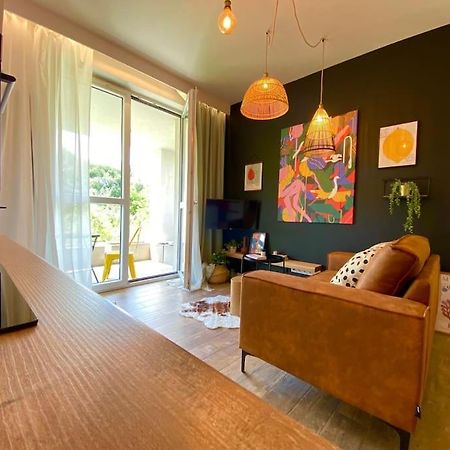 Appartement Smart Art :) Z Bezplatnym Parkingiem Podziemnym à Kielce Extérieur photo
