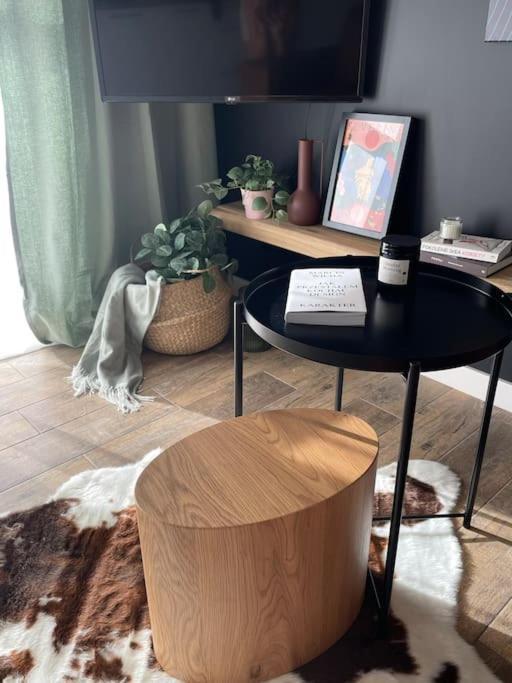 Appartement Smart Art :) Z Bezplatnym Parkingiem Podziemnym à Kielce Extérieur photo